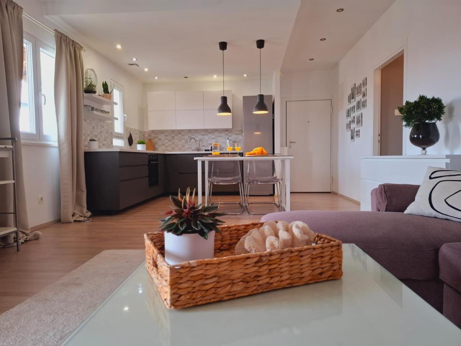 Skenza'S Loft Near Beach And City Center สปลิท ภายนอก รูปภาพ
